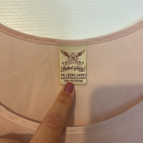3X (22W-24W) peachy pink Top - Picture 3 of 4